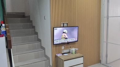 DIJUAL RUMAH BAGUS 2,5 LANTAI CLUSTER THOMSON, GADING SERPONG