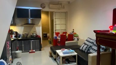 Dijual Rumah Bagus Semifurnished di Green Lake City