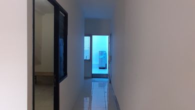 DIJUAL RUKO BAGUS 2 LANTAI DI TAMAN SURYA, JAKARTA BARAT