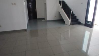 RUMAH BAGUS SIAP HUNI DEKAT MALL DAN SEKOLAH GADING SERPONG 