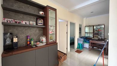 Rumah Bagus Semi Furnished SHM Gading Serpong, Tangerang