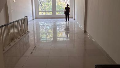 DIJUAL RUKO HADAP BOULEVARD 3,5 LANTAI DI GREEN LAKE CITY 