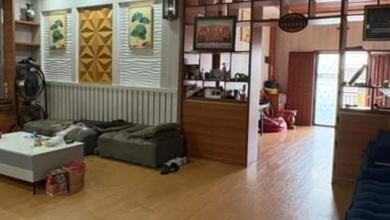 Disewakan atau Dijual Rumah 3 Lantai Furnished di Jelambar, Jakarta Barat