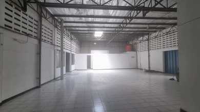 Disewakan Gudang Bagus Beserta Kantor Ukuran 1000M2 di Kawasan Metland Puri, Jakarta Barat