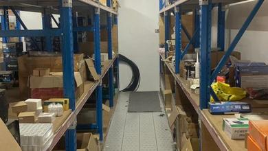 Dijual Murah Gudang Bizpark Daanmogot Siap Pakai