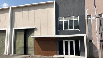 Dijual Gudang  Di Pergudangan Laksana Uk 15x 30 Bagus Siap Pakai 