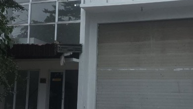 Disewakan Gudang Bizpoint Cikupa Luas tanah 10x30