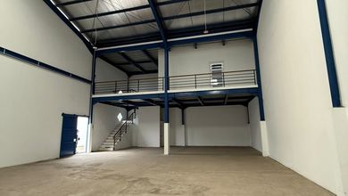 Disewakan Gudang Siap Pakai di Kapuk Kamal. Luas 915M