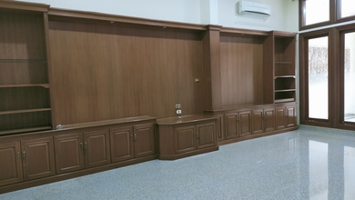 Rumah 3 Lantai di tanah abang bagus untuk kantor