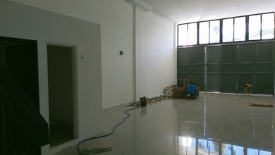 Rumah bagus 3 Lantai di sunter