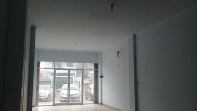 Ruko bagus rapih di palmerah strategis