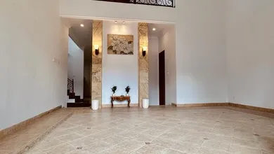 Disewa rumah di cidodol bagus rapih mewah semi furnish