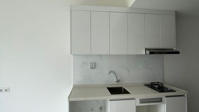 Apartemen Skyhouse Alam Sutera Semi Furnished Bagus Murah sebelah Ikea