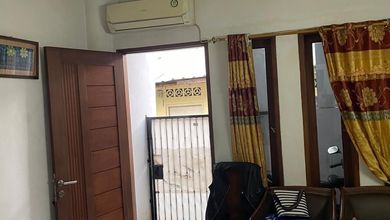 Rumah Bagus di petojo 2 Lantai SHM