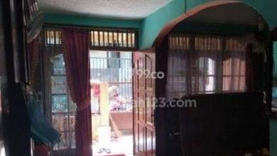 Rumah 2 Lantai SHM tanjung duren