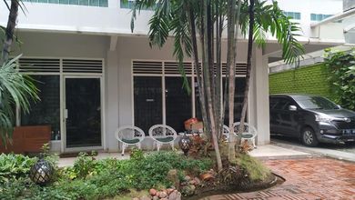 Rumah di petojo hasyim ashari lokasi strategis