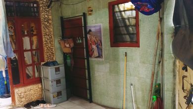 Rumah di taman sari 2 Lantai