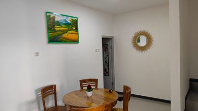 Rumah 2 Lantai Sudah Renovasi Kelapa Gading Siap Huni