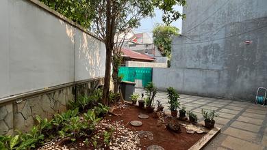 Dijual Rumah Pejaten Jakarta Selatan Siap Huni Bagus