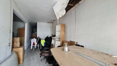 Dijual Rumah Tua Lokasi Strategis di Pluit Cocok Utk Kost 