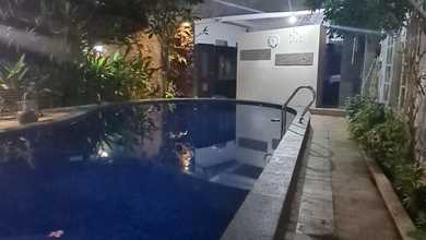 Dijual Rumah Pantai Mutiara Ada Kolam Renang