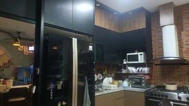 Jual rumah di taman palem lestari