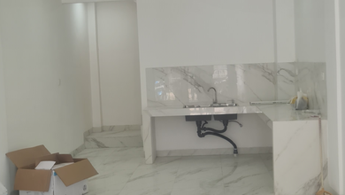 Jual.rumah di Taman Palem.lestari Jakarta Barat