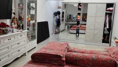 Rumah Bagus Lokasi Ramai Bisa Untuk Usaha Toko Di Jembatan 5