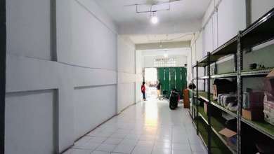 Ruko Lokasi Ramai Di Jembatan Lima Bagus Untuk Usaha Toko