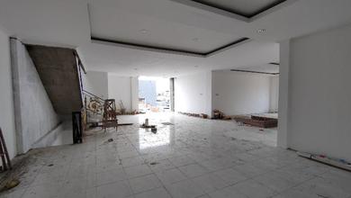 Rumah Baru Dan Bagus Plong Dekat Ke Jembatan Lima Raya