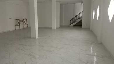 Disewakan Ruko gandeng cideng lokasi strategis dan Bagus