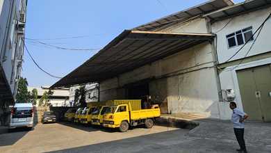 Dijual kantor dan gudang lokasi bagus akses container