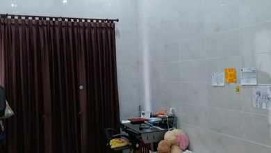 Rumah Bagus 3 Lantai Di Taman Palem Hadap Selatan