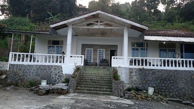 Villa nyaman di megamendung