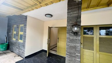 Rumah  1 lantai luas dan nyaman