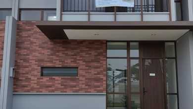 Dijual Rumah Suvarna Sutera Cluster Dakota BARU, belum pernah dihuni