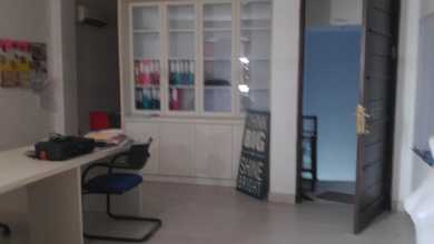 Di Jual cepat Ruko Jembatan Dua 3.5 Lantai layak pakai cocok untuk usaha / gudang / kantor