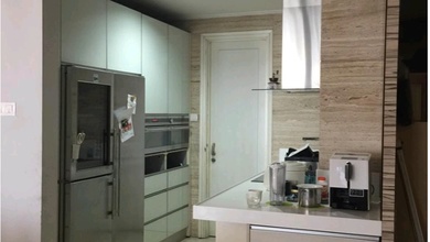 Di Jual Apartemen Somerset Berlian 3 Kamar Tidur + 1 Study Bagus Furnished