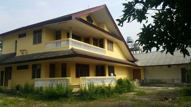 Tanah dan Bangunan di kembangan 2020 m² SHM