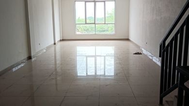 Di Jual Ruko Gandeng total 4 Unit bisa di jual terpisah Bagus