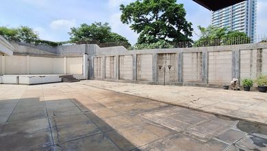 Tanah Dan Bangunan Lokasi Prime Kedoya Pinggir Jalan. Sangat Jarang 