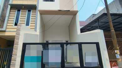 Jual Cepat Brand New Homes Area Grogol Jakbar ( Gr 13 )