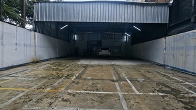 Ruang Usaha di Jembatan Lima Luas 550M2