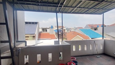 Jual Rumah Siap Huni Bebas Banjir Daerah Tomang 