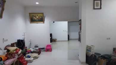 Di Jual Rumah Taman Ratu Lokasi Strategis 