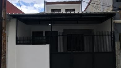 Dijual Rumah Siap Huni Lokasi Strategis di Jelambar