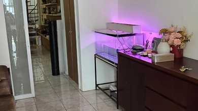 Rumah Muara Karang 6x20 2 Lantai Rapi Siap Huni