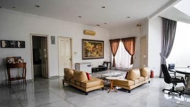 Rumah Taman Kb Jeruk Intercon Hook 25x20 Siap Huni