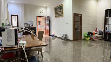 Rumah Muara Karang 8x15 3 Lantai Sudah Renovasi