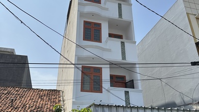 Rumah Keagungan cocok utk kost dan konveksi 